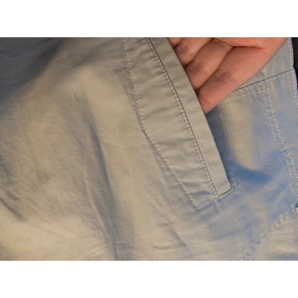 Old Navy perfect 3 1/2 inch kahki shorts woman’s size 12 - Picture 7 of 7